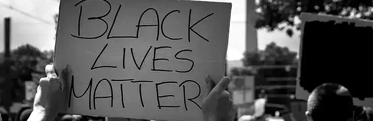 Black Lives Matter 시위 현장 이미지